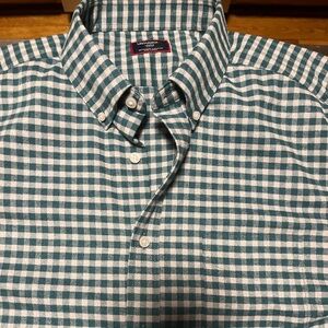 Untuckit Button Down Shirt